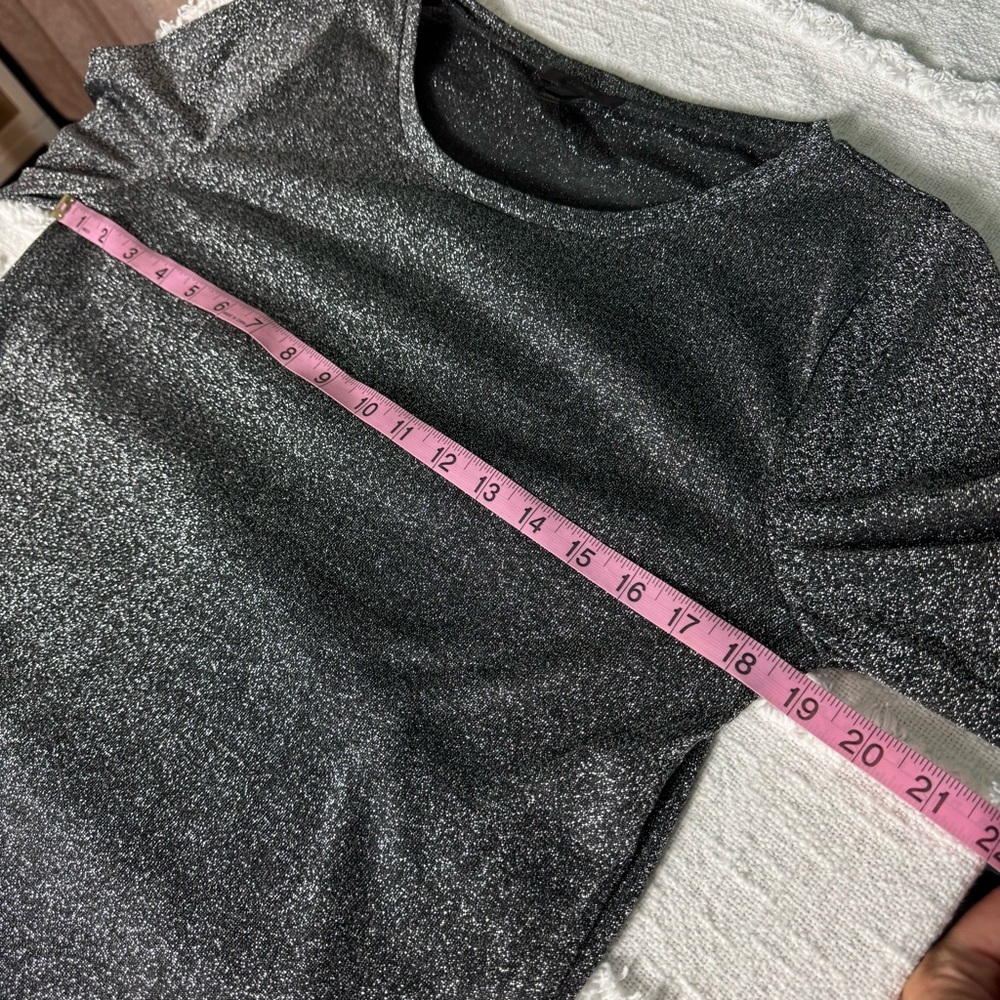 J. Crew Shiny Silver Sparkle Metallic Bell Sleeve Blouse Size Medium Holiday - Picture 6 of 12